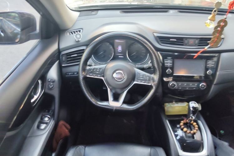 Used Nissan X-Trail 2017 2.0L CVT Comfort Edition 2WD Steering Wheel