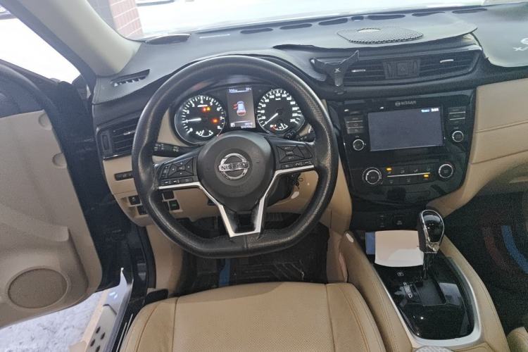 Used Nissan X-Trail 2017 2.0L CVT Comfort Edition 2WD Steering Wheel