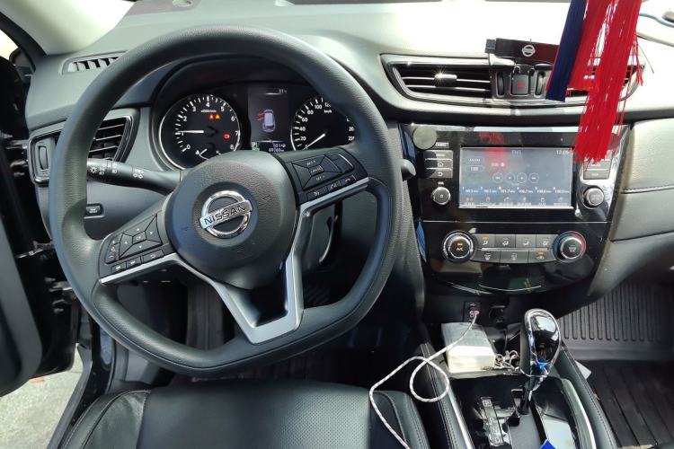Used Nissan X-Trail 2017 2.0L CVT Comfort Edition 2WD Steering Wheel