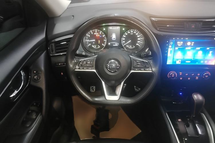 Used Nissan X-Trail 2017 2.0L CVT Comfort Edition 2WD Steering Wheel