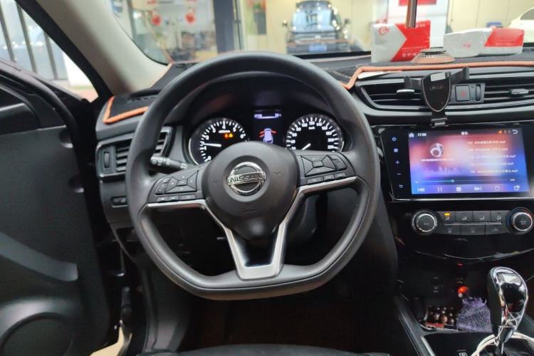 Used Nissan X-Trail 2017 2.0L CVT Comfort Edition 2WD Steering Wheel