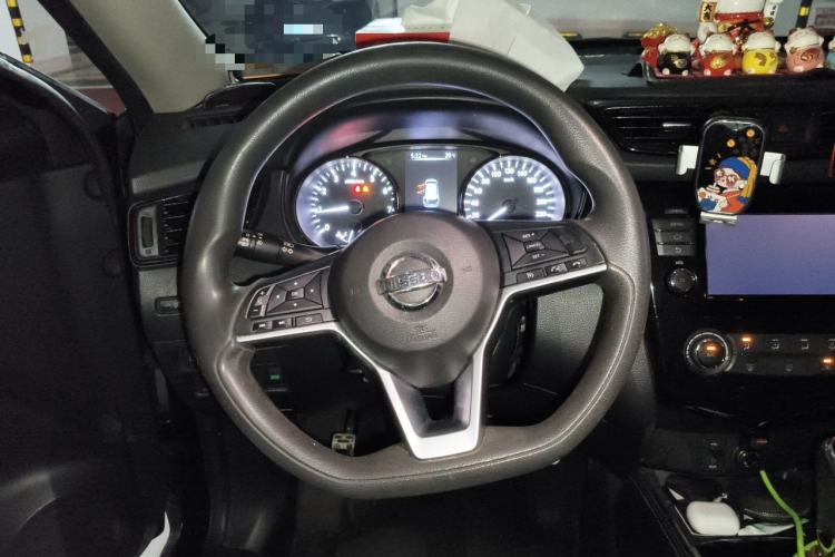 Used Nissan X-Trail 2017 2.0L CVT Comfort Edition 2WD Steering Wheel