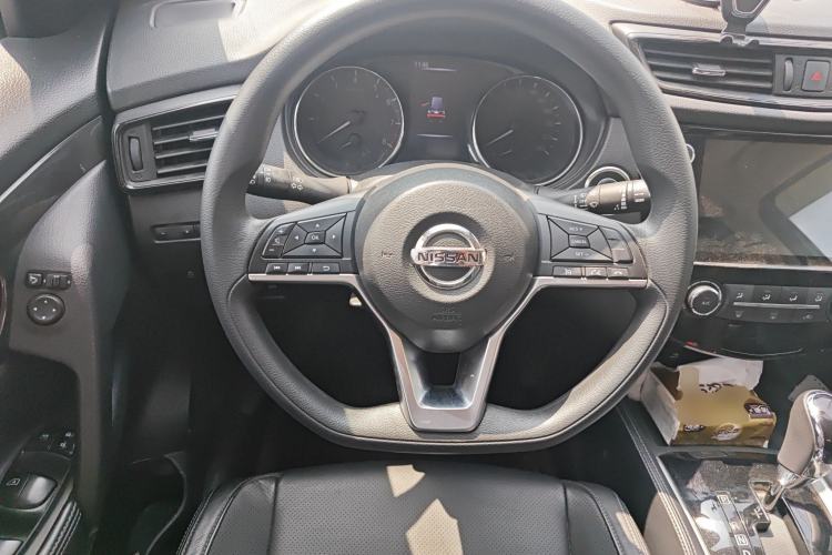 Used Nissan X-Trail 2017 2.0L CVT Comfort Edition 2WD Steering Wheel