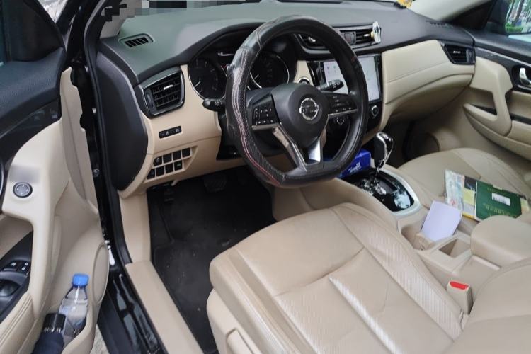 Used Nissan X-Trail 2017 2.0L CVT Comfort Edition 2WD Steering Wheel