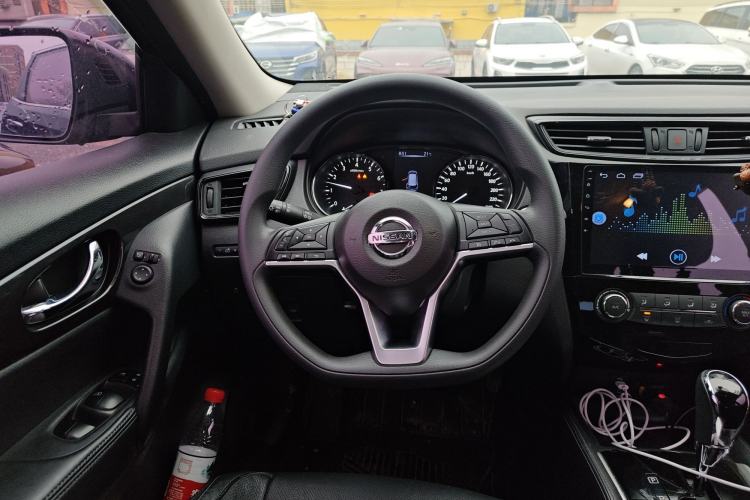 Used Nissan X-Trail 2017 2.0L CVT Comfort Edition 2WD Steering Wheel