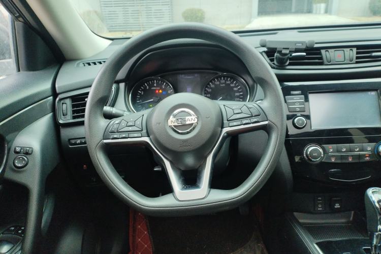 Used Nissan X-Trail 2017 2.0L CVT Comfort Edition 2WD Steering Wheel