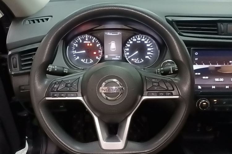 Used Nissan X-Trail 2017 2.0L CVT Comfort Edition 2WD Steering Wheel