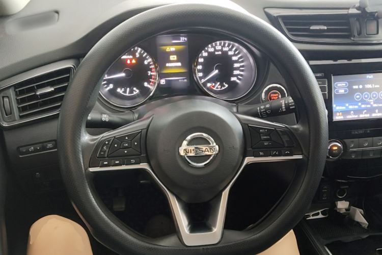Used Nissan X-Trail 2017 2.0L CVT Comfort Edition 2WD Steering Wheel