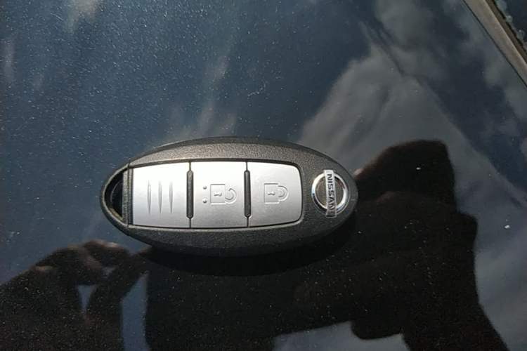 Used Nissan X-Trail 2017 2.0L CVT Comfort Edition 2WD Vehicle Key