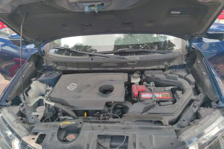 Used Nissan X-Trail 2017 2.0L CVT 7-Seater Comfort Edition 2WD Engine Bay