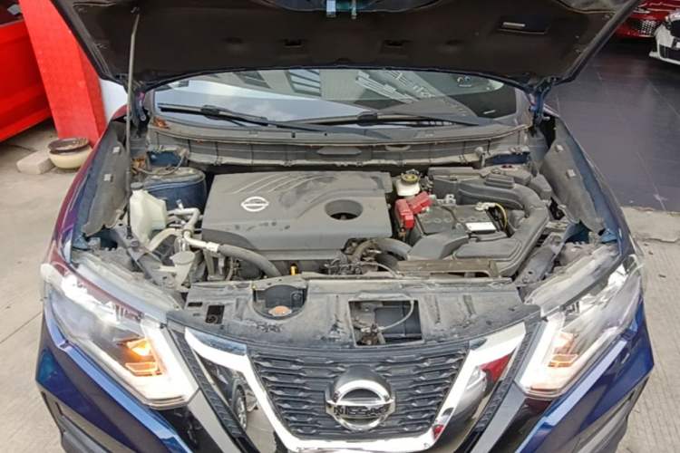 Used Nissan X-Trail 2017 2.0L CVT Comfort Edition 2WD Engine Bay