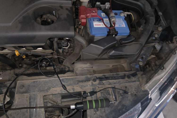 Used Nissan X-Trail 2017 2.0L CVT Comfort Edition 2WD Engine Bay Left