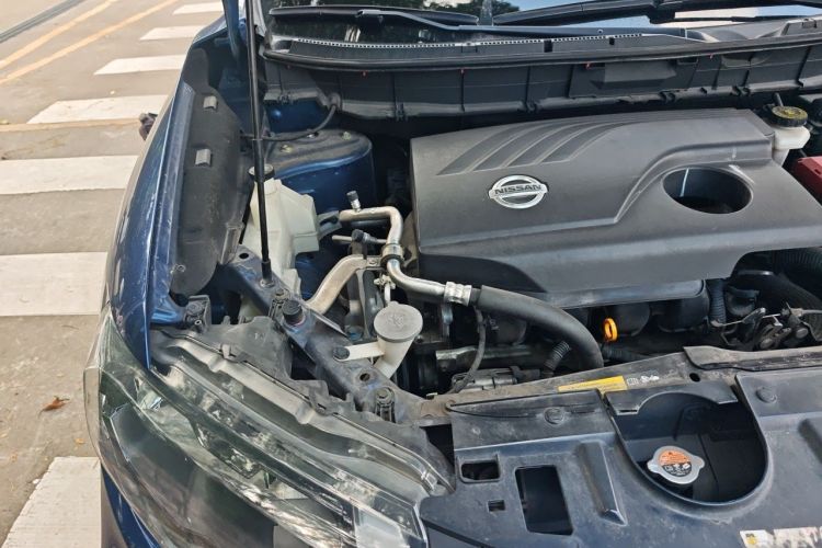 Used Nissan X-Trail 2017 2.0L CVT Comfort Edition 2WD Engine Bay Right