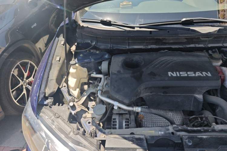 Used Nissan X-Trail 2017 2.5L CVT Leading Edition 4WD Engine Bay Right