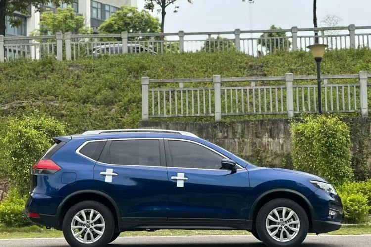 Used Nissan X-Trail 2017 2.0L CVT Comfort Edition 2WD Exterior 1