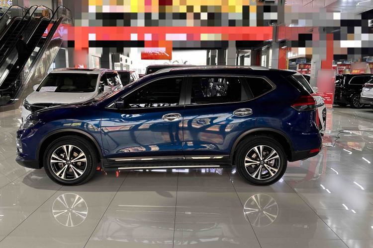 Used Nissan X-Trail 2017 2.5L CVT Leading Edition 4WD Exterior 3