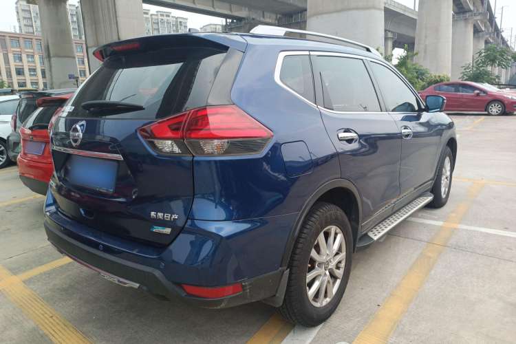 Used Nissan X-Trail 2017 2.0L CVT Comfort Edition 2WD Exterior 3