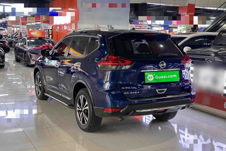 Used Nissan X-Trail 2017 2.5L CVT Leading Edition 4WD Exterior 4