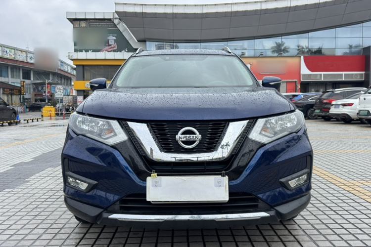 Used Nissan X-Trail 2017 2.5L CVT 7-Seater Leading Edition 4WD Exterior 4