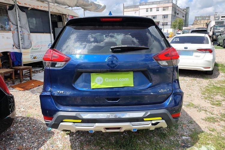 Used Nissan X-Trail 2017 2.0L CVT Comfort Edition 2WD Exterior 4