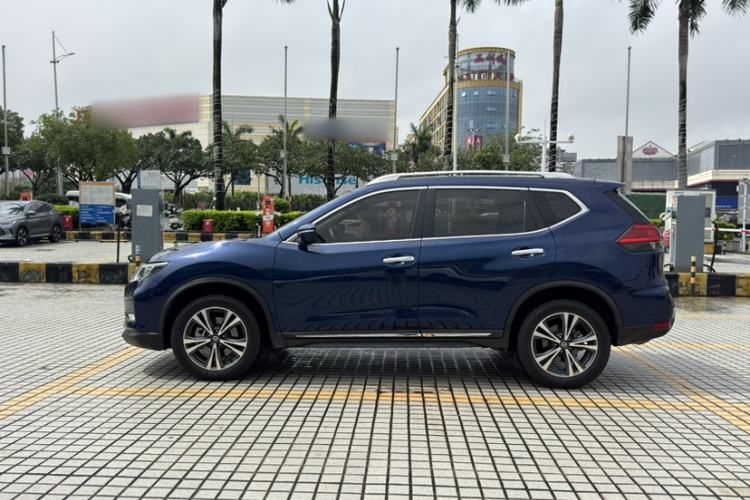Used Nissan X-Trail 2017 2.5L CVT 7-Seater Leading Edition 4WD Exterior 7