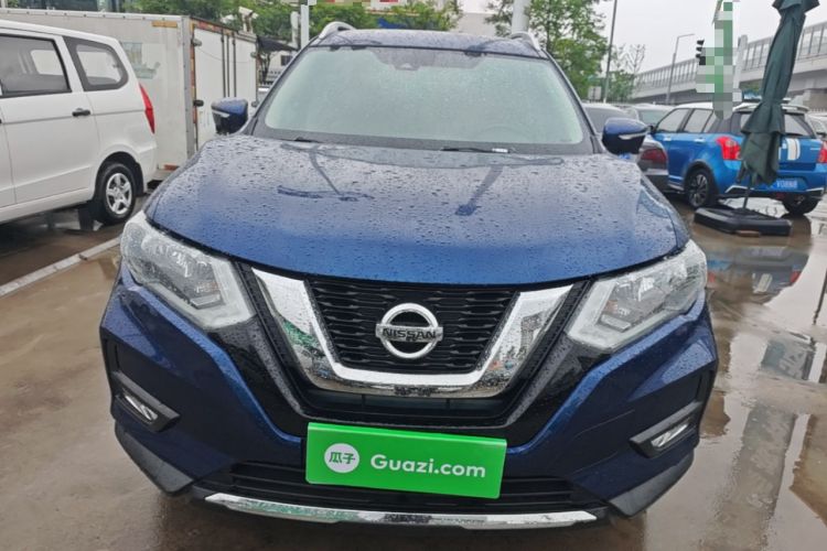Used Nissan X-Trail 2017 2.5L CVT Luxury Edition 4WD Front