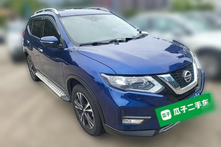 Used Nissan X-Trail 2017 2.5L CVT Luxury Edition 4WD Front Right 45 Deg