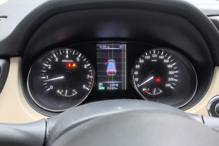 Used Nissan X-Trail 2017 2.5L CVT 7-Seater Leading Edition 4WD Instrument Cluster
