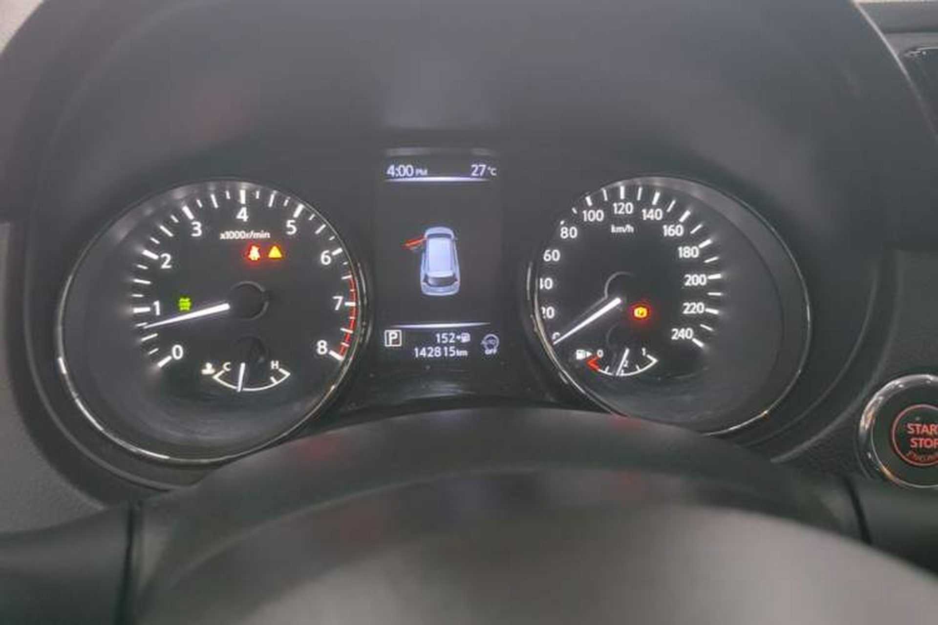 Used Nissan X-Trail 2017 2.5L CVT 7-Seater Leading Edition 4WD Instrument Cluster