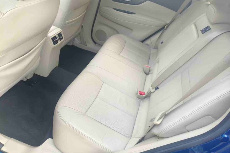 Used Nissan X-Trail 2017 2.0L CVT Comfort Edition 2WD Interior 3