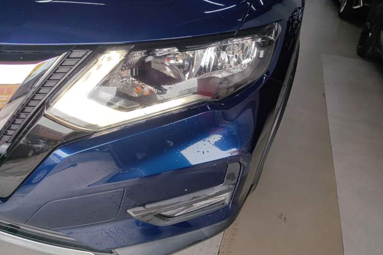 Used Nissan X-Trail 2017 2.5L CVT 7-Seater Leading Edition 4WD Left Front Headlight