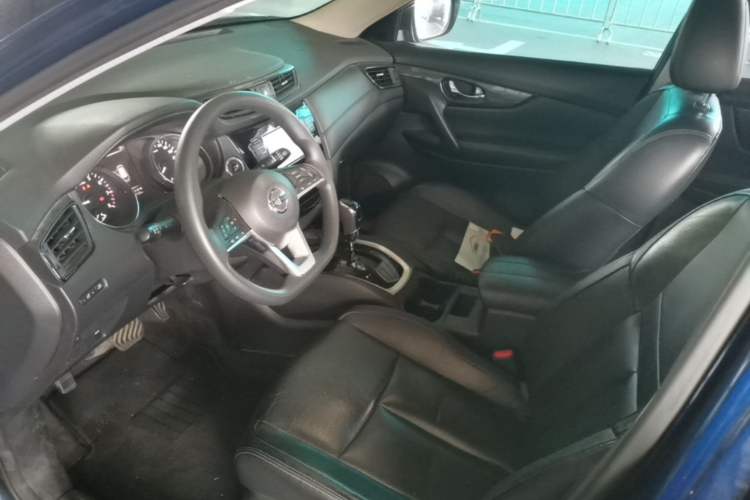 Used Nissan X-Trail 2017 2.0L CVT Comfort Edition 2WD Left Front Seat