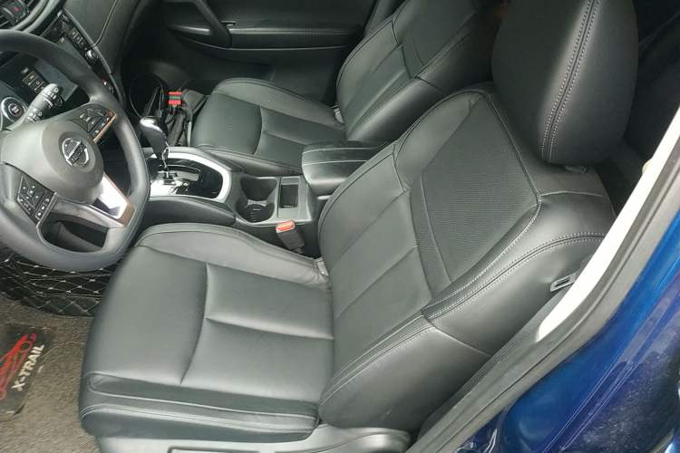 Used Nissan X-Trail 2017 2.0L CVT Comfort Edition 2WD Left Front Seat