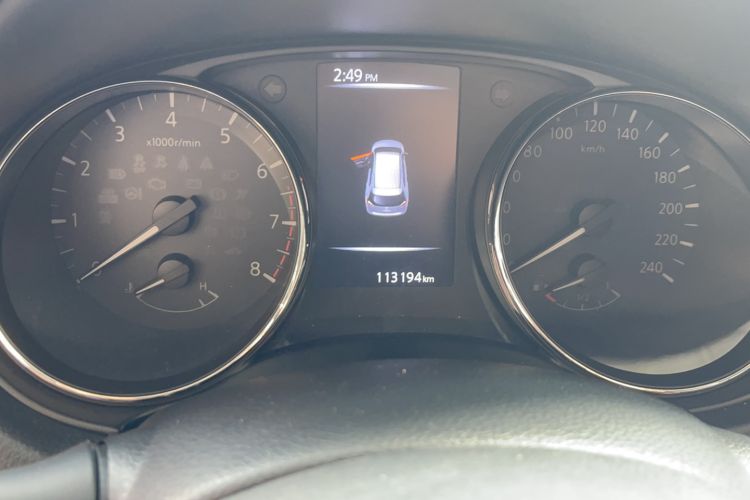 Used Nissan X-Trail 2017 2.0L CVT Comfort Edition 2WD Odometer Close Up