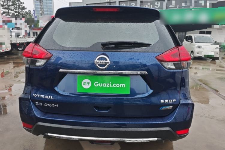 Used Nissan X-Trail 2017 2.5L CVT Luxury Edition 4WD Rear