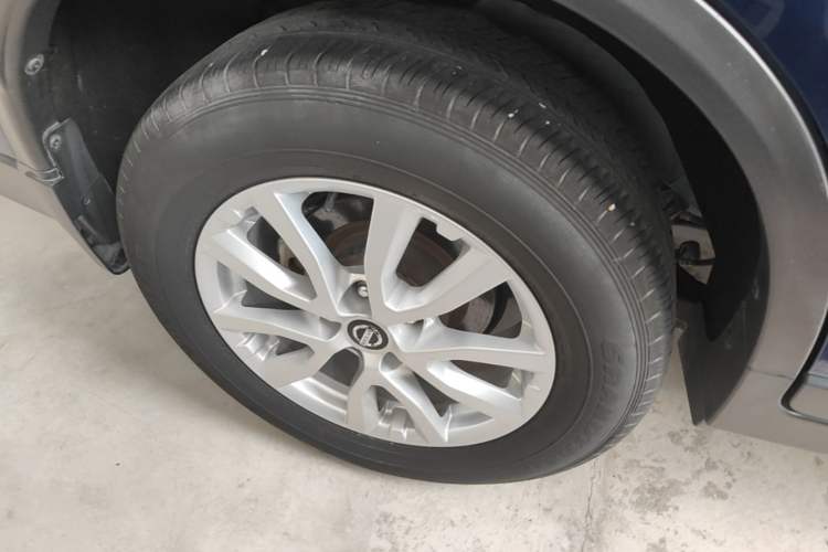 Used Nissan X-Trail 2017 2.0L CVT Fashion Edition 2WD Right Rear Wheel Hub
