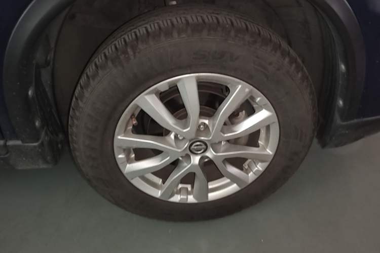 Used Nissan X-Trail 2017 2.0L CVT Comfort Edition 2WD Right Rear Wheel Hub