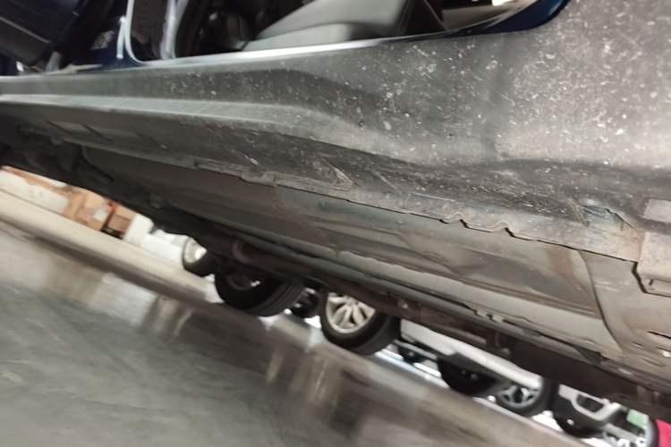 Used Nissan X-Trail 2017 2.0L CVT Comfort Edition 2WD Right Side Sill