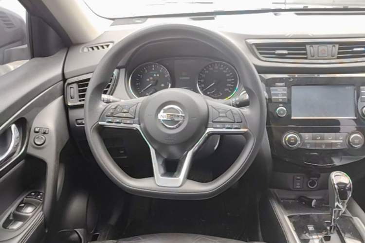 Used Nissan X-Trail 2017 2.0L CVT Comfort Edition 2WD Steering Wheel