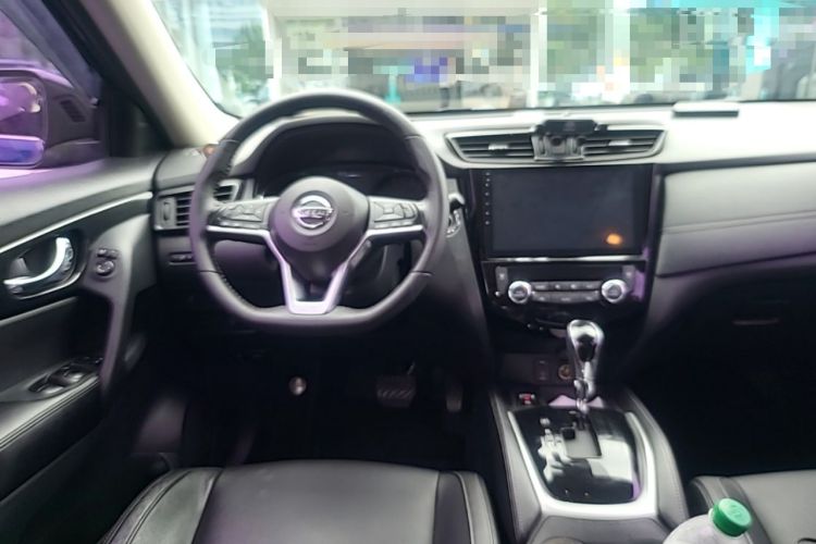Used Nissan X-Trail 2017 2.5L CVT Luxury Edition 4WD Steering Wheel