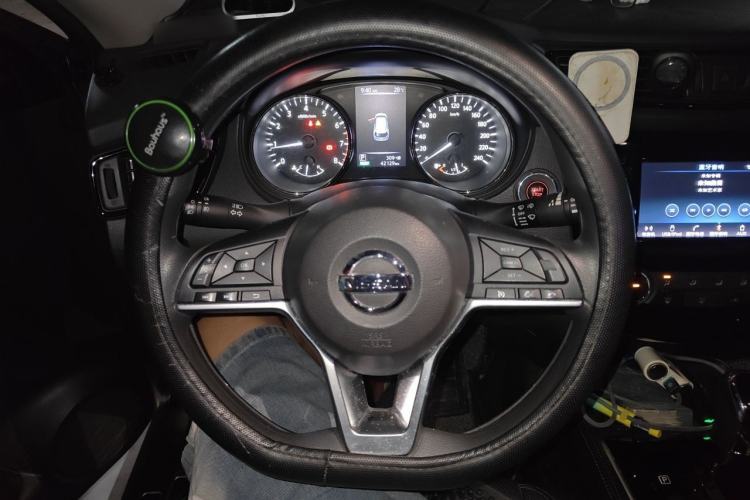 Used Nissan X-Trail 2017 2.0L CVT Comfort Edition 2WD Steering Wheel