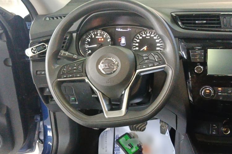 Used Nissan X-Trail 2017 2.0L CVT Comfort Edition 2WD Steering Wheel