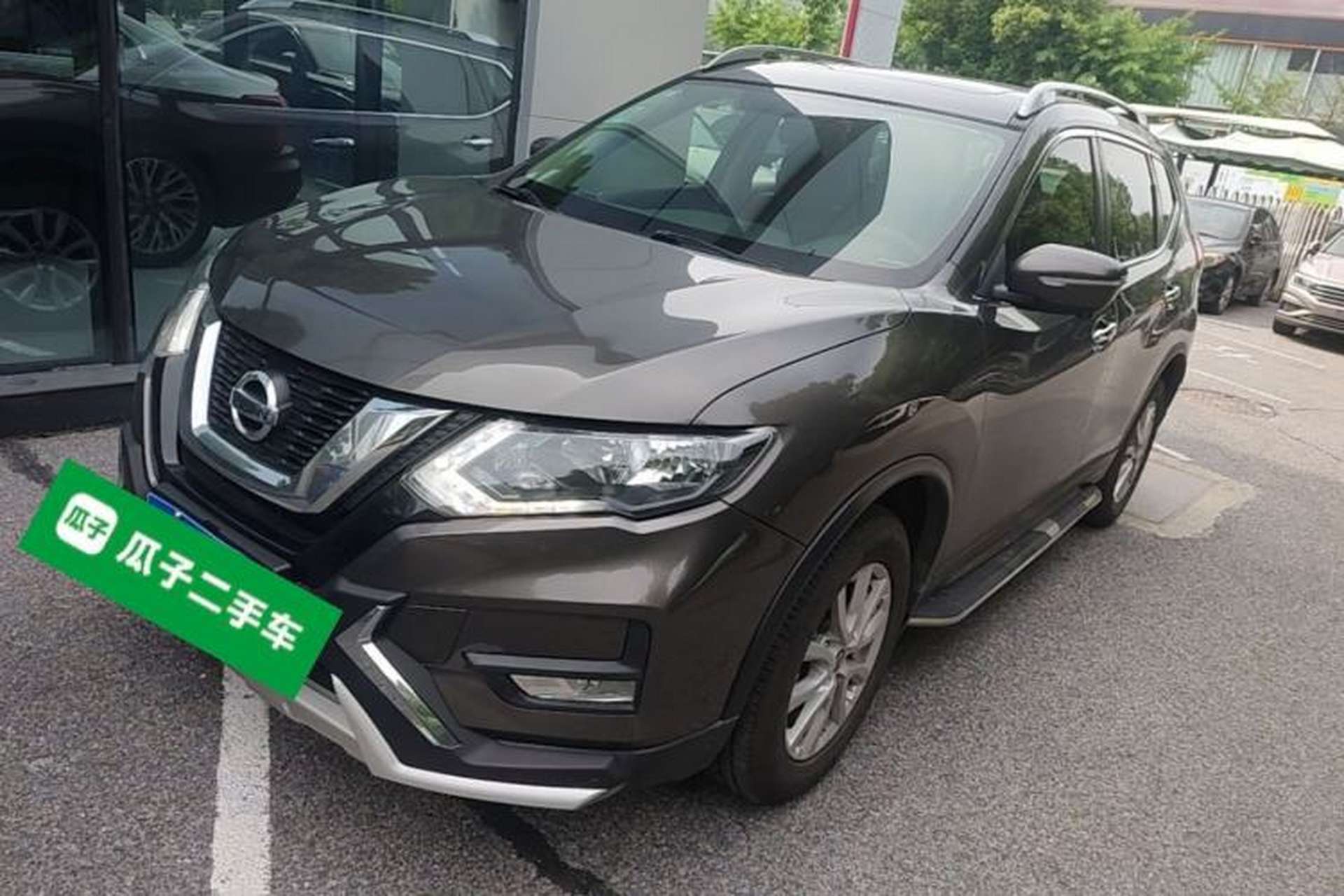 Used Nissan X-Trail 2017 2.0L CVT Comfort Edition 2WD Front Left 45 Deg