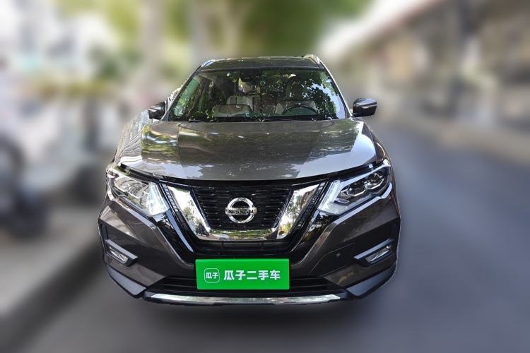 Used Nissan X-Trail 2017 2.5L CVT Luxury Edition 4WD Front