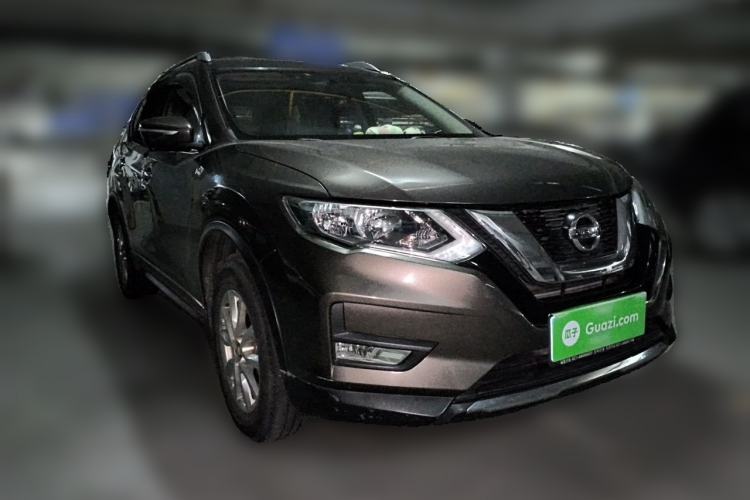 Used Nissan X-Trail 2017 2.0L CVT Comfort Edition 2WD Front Right 45 Deg