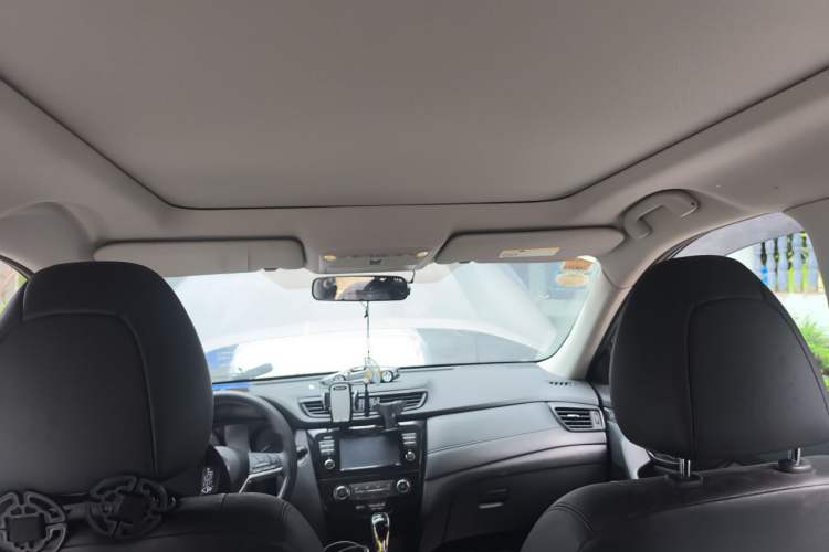 Used Nissan X-Trail 2017 2.0L CVT Comfort Edition 2WD Headliner