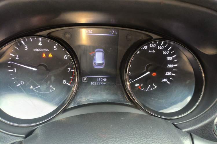 Used Nissan X-Trail 2017 2.5L CVT Luxury Edition 4WD Instrument Cluster