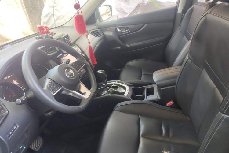 Used Nissan X-Trail 2017 2.0L CVT Comfort Edition 2WD Left Front Seat