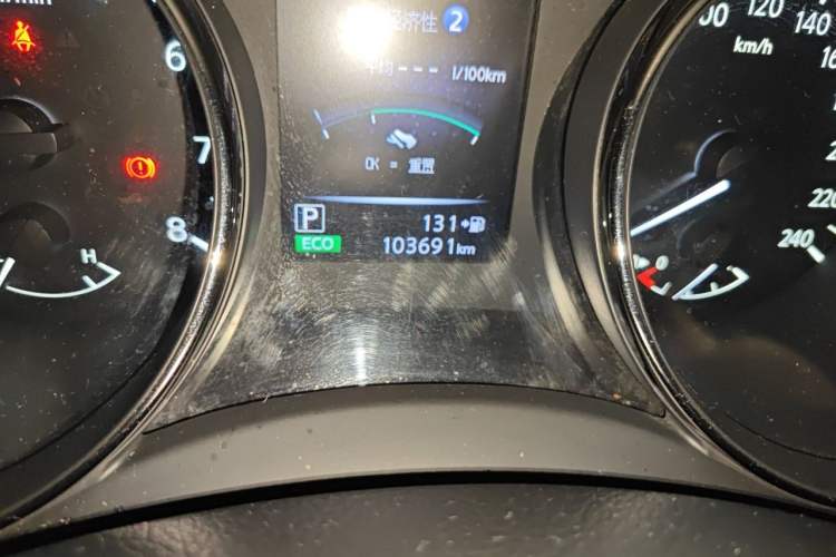Used Nissan X-Trail 2017 2.0L CVT Comfort Edition 2WD Odometer Close Up