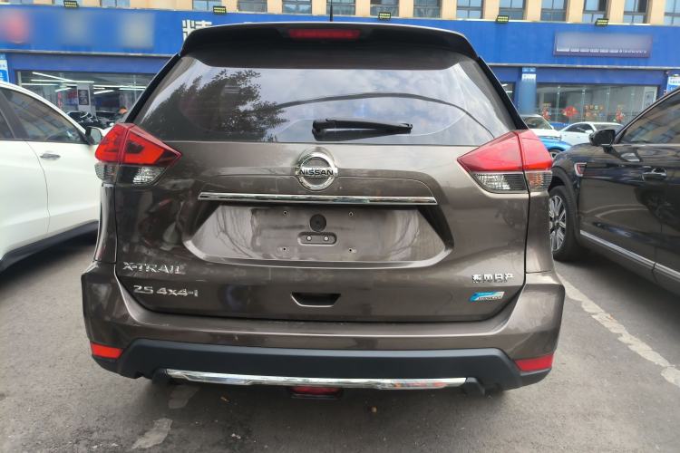 Used Nissan X-Trail 2017 2.5L CVT Luxury Edition 4WD Rear